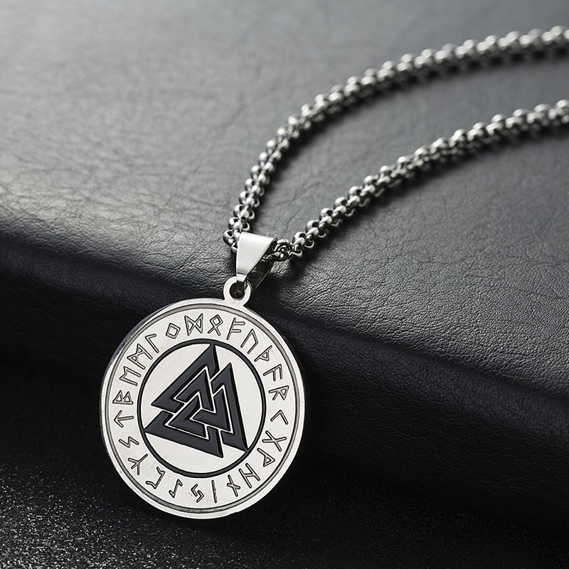 valknut con runas