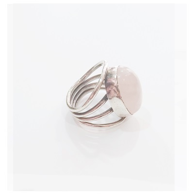 anillo cuarzo rosa plata